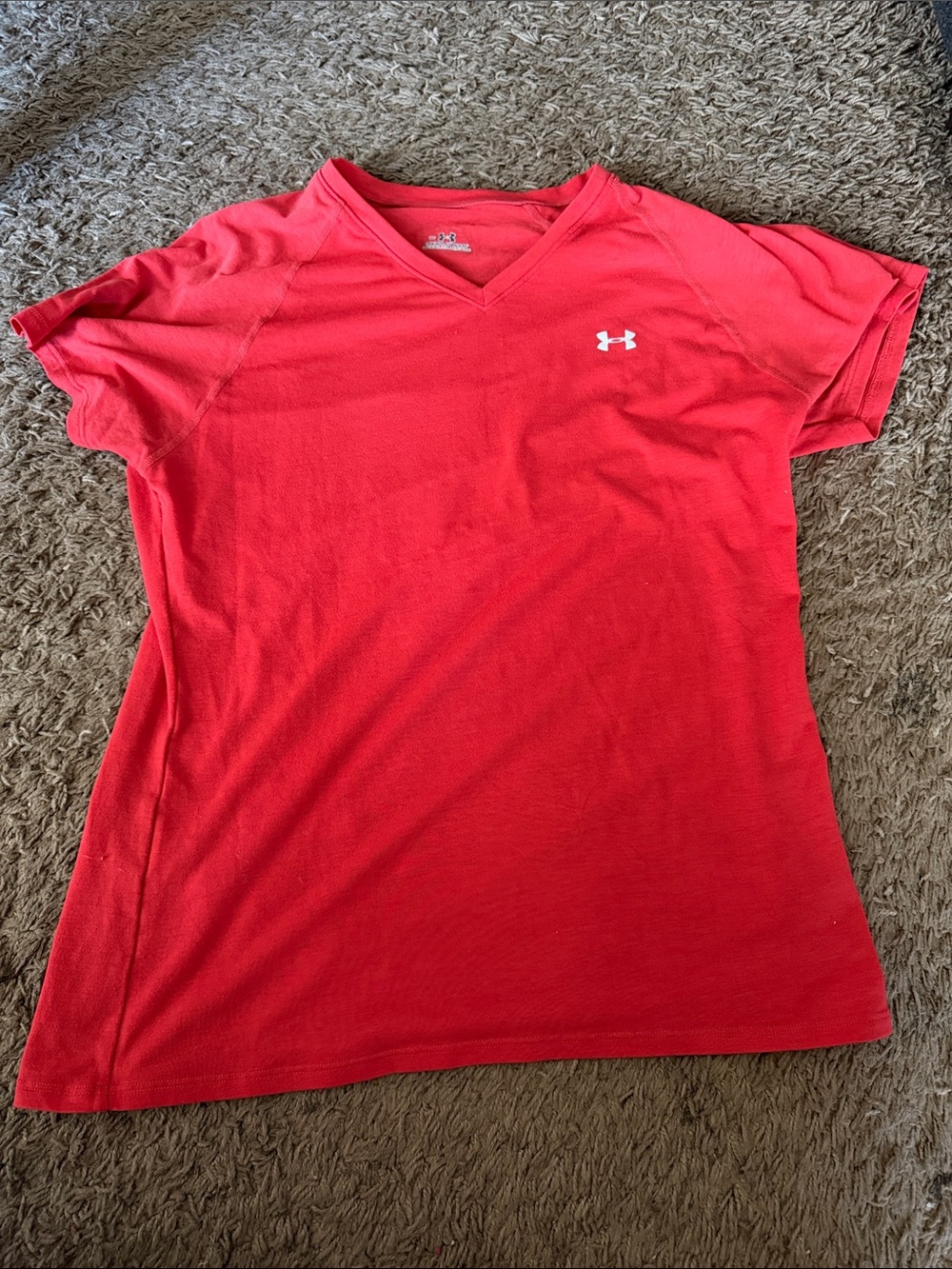 Under Armour Women's Red V-Neck Athletic Tee